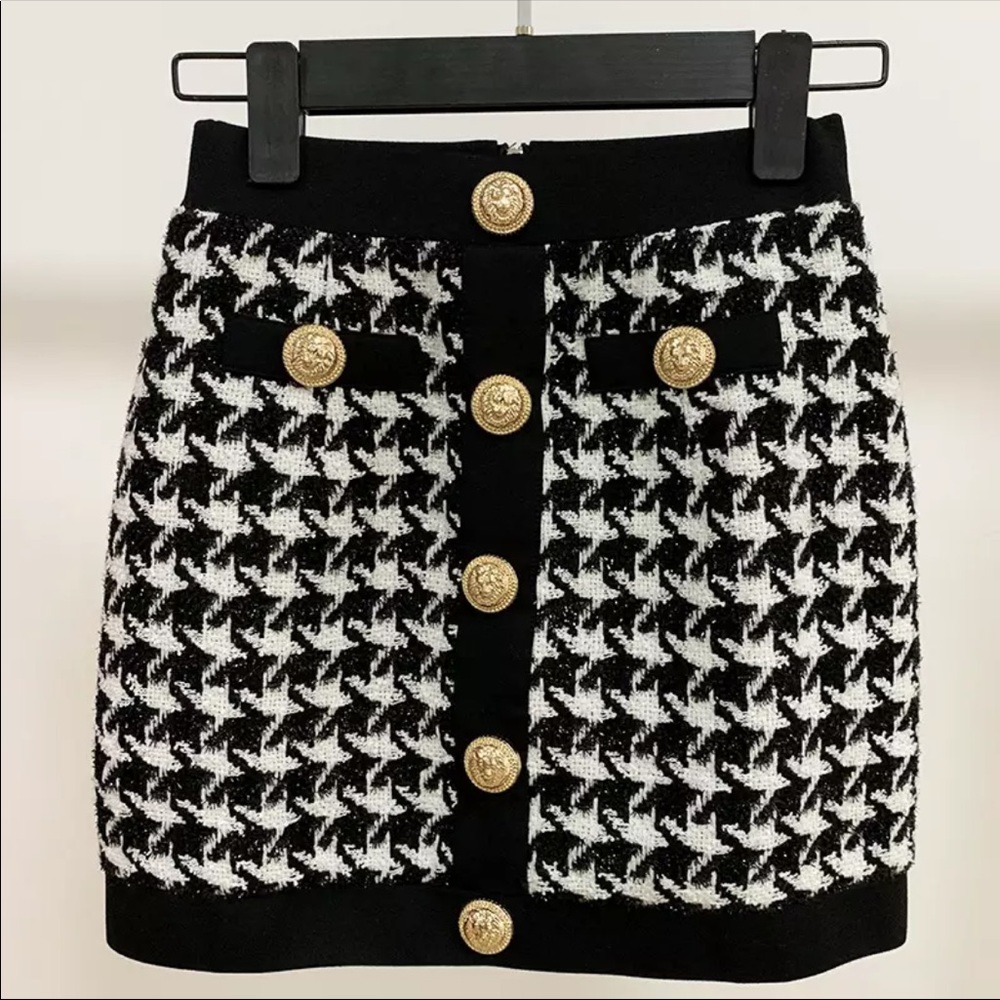 Houndstooth mini skirt
